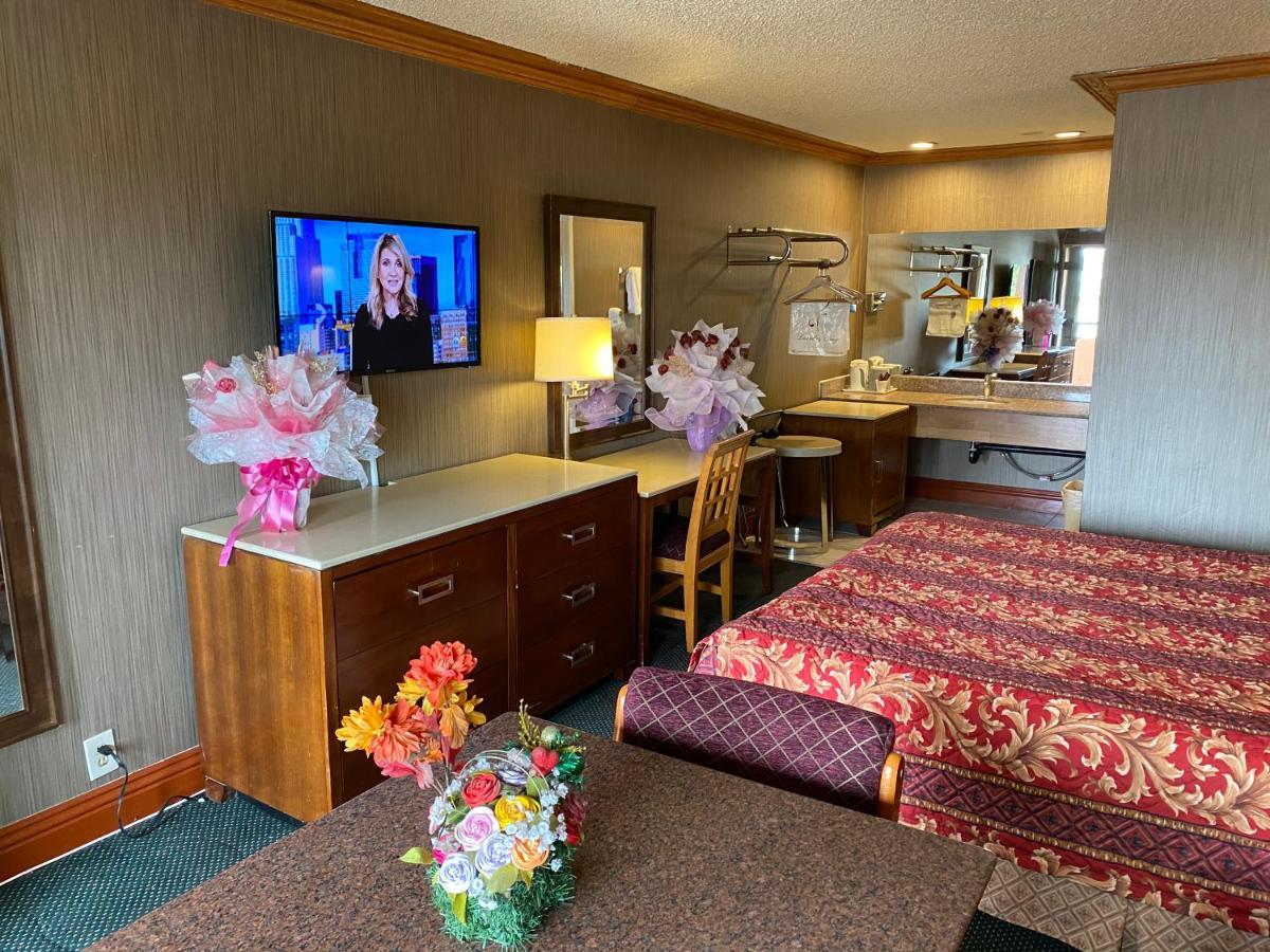 New Century Motel